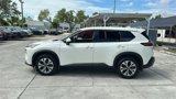 Used 2021 Nissan Rogue SV image 4