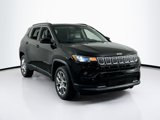 Used 2022 Jeep Compass Latitude w/ Sun and Sound Group image 3