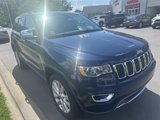 Used 2017 Jeep Grand Cherokee Limited image 3