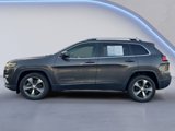 Used 2019 Jeep Cherokee Limited image 3