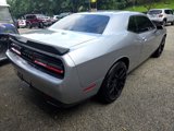 Used 2015 Dodge Challenger SXT image 5