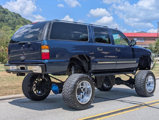 Used 2005 Chevrolet Suburban LS image 5