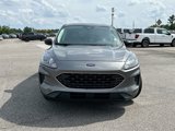 Certified 2022 Ford Escape SE w/ SE Sport Appearance Package image 5