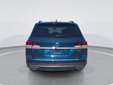 Certified 2022 Volkswagen Atlas SE image 2