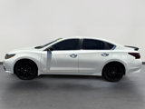 Used 2017 Nissan Altima 2.5 SR w/ Midnight Edition Package image 3