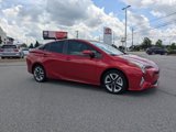 Used 2016 Toyota Prius Four Touring image 2