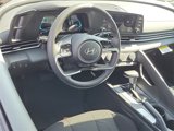 New 2025 Hyundai Elantra SE image 2