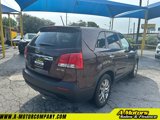 Used 2011 Kia Sorento EX w/ Premium Pkg image 5