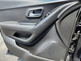 Used 2020 Chevrolet Trax LT w/ LT Convenience Package image 6