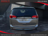 Used 2017 Chrysler Pacifica Touring-L Plus image 4