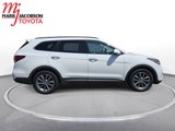 Used 2017 Hyundai Santa Fe SE image 4