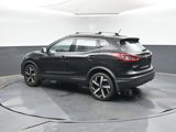 Used 2021 Nissan Rogue Sport SL w/ Premium Package image 3
