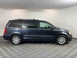 Used 2013 Chrysler Town & Country Touring image 4
