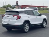 New 2024 GMC Terrain SLE image 3