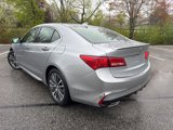 Used 2018 Acura TLX V6 SH-AWD w/ Advance Package image 4