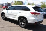 Used 2019 Toyota Highlander LE image 4