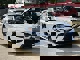 Used 2018 Toyota Camry SE image 2