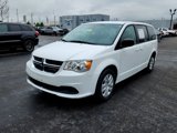 Used 2018 Dodge Grand Caravan SE w/ UConnect Hands-Free Group image 3