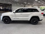 Used 2019 Jeep Grand Cherokee Laredo w/ Security & Convenience Group image 4