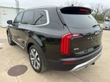 Used 2022 Kia Telluride EX w/ EX Premium Package image 5