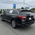 Used 2018 Subaru Outback 2.5i Touring image 3