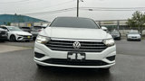 Used 2021 Volkswagen Jetta SE w/ SE Cold Weather Package image 2