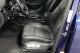 Certified 2022 Porsche Macan image 5