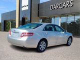 Used 2011 Toyota Camry LE image 4