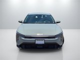 New 2025 Kia K4 LXS image 2