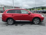 Used 2020 Mitsubishi Outlander ES image 2