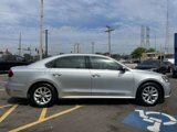 Used 2017 Volkswagen Passat 1.8T S image 4
