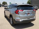 Used 2024 GMC Terrain SLT image 3