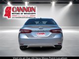 Used 2018 Toyota Camry XSE image 4