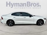 Used 2024 Volvo S60 B5 Core image 2
