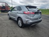 Used 2023 Ford Edge SEL w/ Convenience Package image 2