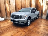 Used 2018 Nissan Titan SV w/ SV Convenience Package image 3