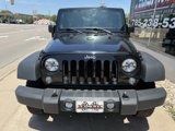 Used 2015 Jeep Wrangler Unlimited Rubicon w/ Max Tow Package image 4