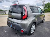 Used 2015 Kia Soul + image 5