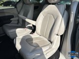 Used 2021 Chrysler Pacifica Touring-L image 4