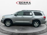 Used 2016 Toyota Sequoia SR5 image 2