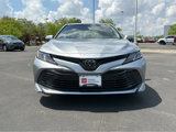 Used 2019 Toyota Camry LE image 6