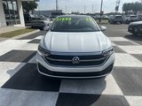 Used 2023 Volkswagen Jetta SE image 2