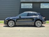 Certified 2024 Porsche Macan image 2