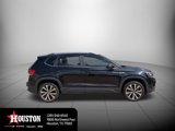 Used 2023 Volkswagen Taos SE image 2