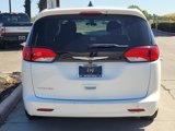 Used 2022 Chrysler Voyager LX image 5