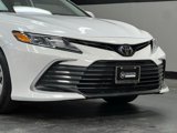 Used 2023 Toyota Camry LE image 3
