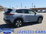 Used 2023 Nissan Rogue SL w/ SL Premium Package image 4