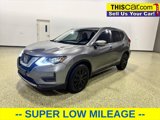 Used 2017 Nissan Rogue S image 3