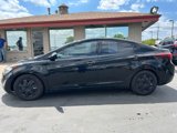 Used 2016 Hyundai Elantra SE image 2