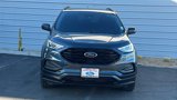 Certified 2022 Ford Edge SE w/ Black Appearance Package image 2
